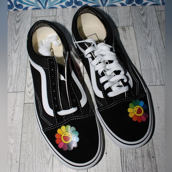 Custom “Murakami” Vans - Picture 3 of 5